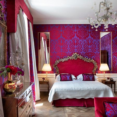 Helvetia&Bristol Firenze - Starhotels Collezione Eksteriør bilde A suite at the Hotel de Crillon