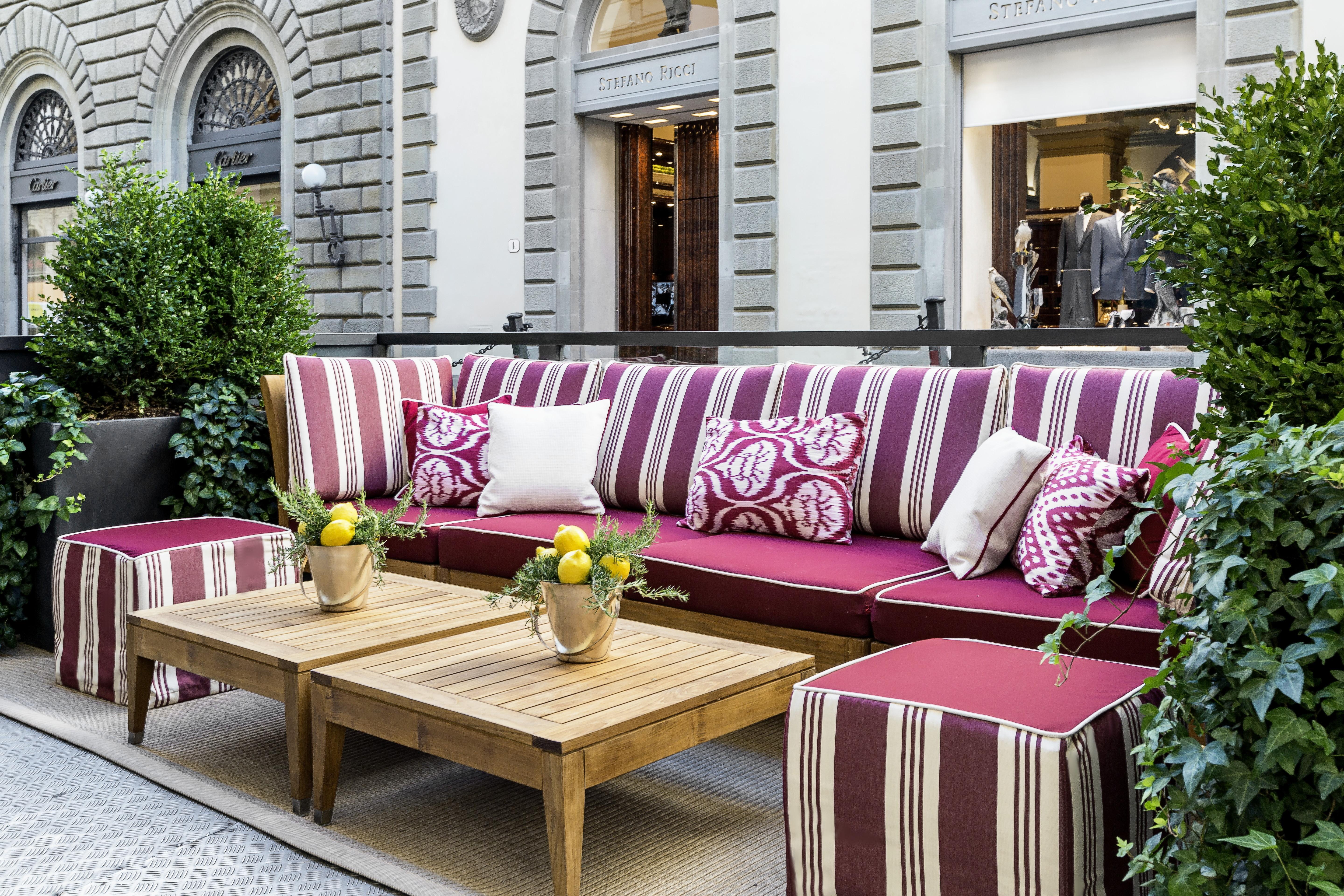 Helvetia&Bristol Firenze - Starhotels Collezione Eksteriør bilde The Hotel's courtyard