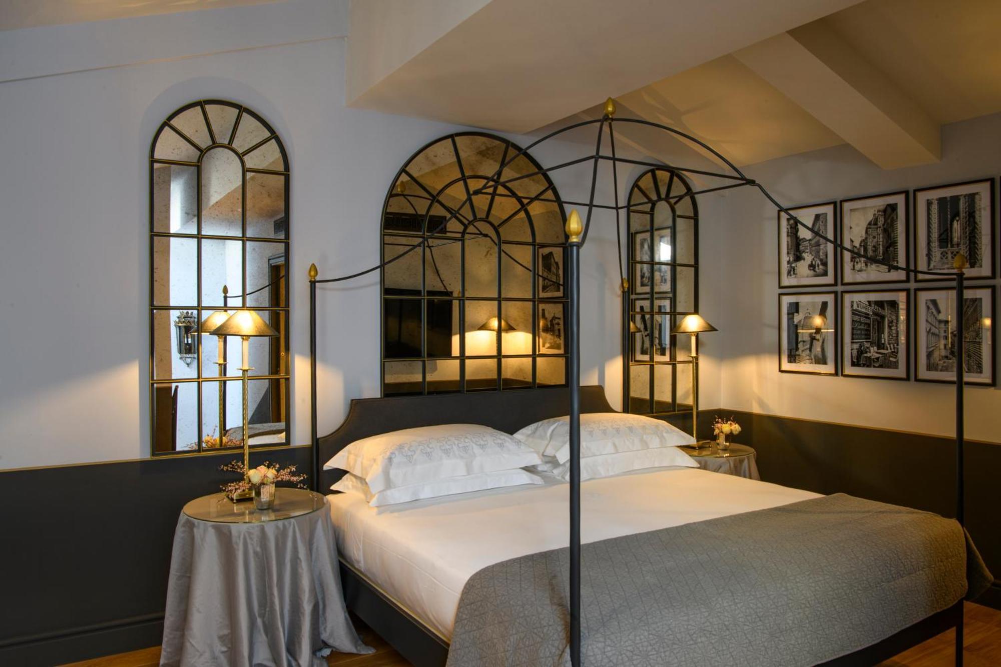 Helvetia&Bristol Firenze - Starhotels Collezione Eksteriør bilde A room at the Hotel de Crillon