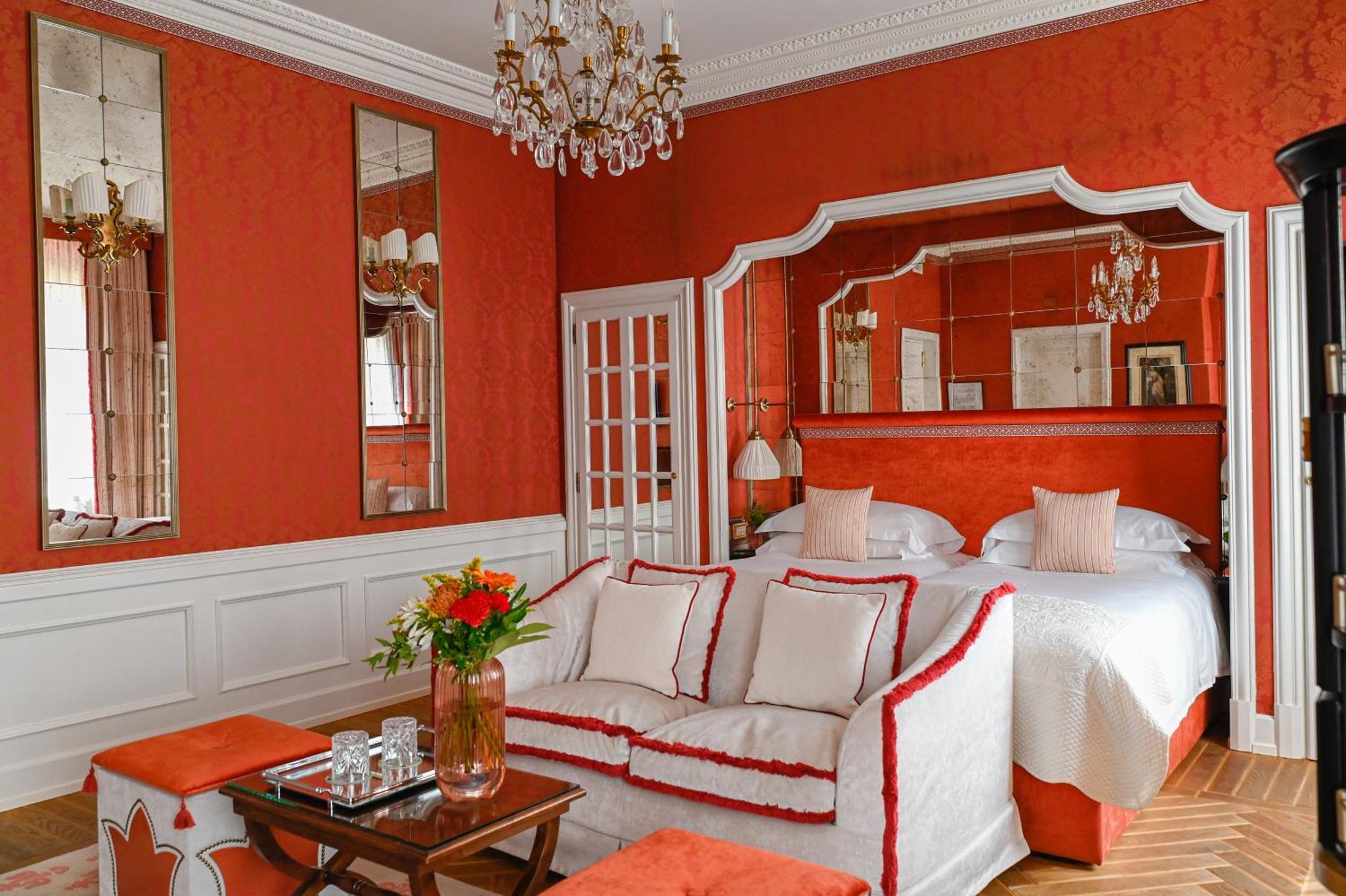 Helvetia&Bristol Firenze - Starhotels Collezione Eksteriør bilde A suite at the Mandarin Oriental